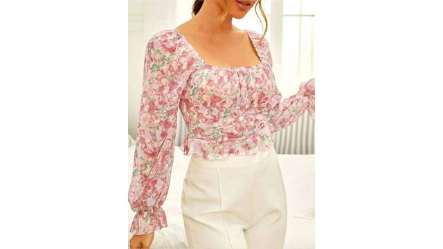 Stylecast X Slyck Floral Printed Fitted Crop Top