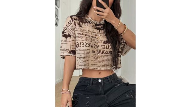 Women’s Round Neck Short Newspaper Print Mesh Short Sleeve T-Shirt
