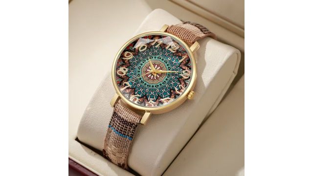 Creative fashion digital-dial quartz watch 