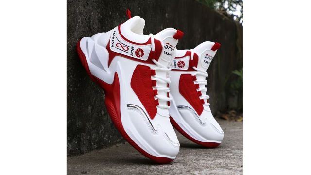 high-top sports shoes