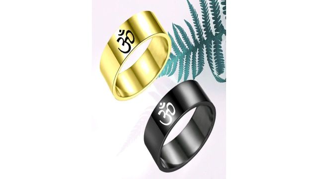 UNIVERSITY TRENDZ Set Of 2 Gold-Plated Om Engraved Finger Rings