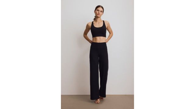 Wide Sports Leggings With SoftMove