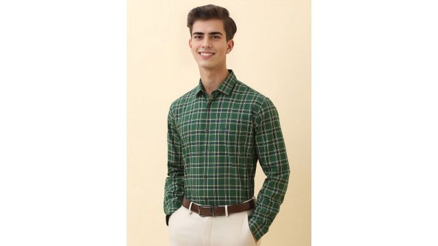 Allen Solly Men Checked Spread Collar Pure Cotton Formal Shirt