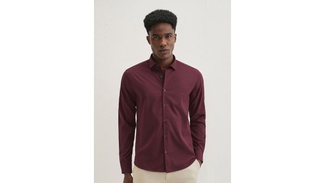 Banana Club Men Classic Slim Fit Formal Wrinkle-free Satin Shirt