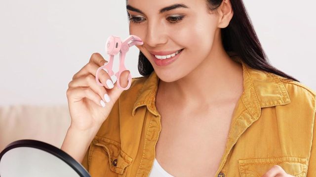 Best Heated Eyelash Curlers to consider