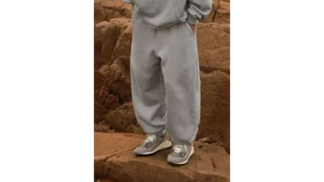 Claim Dot Loose Fit Men's Solid Color Drawstring Elastic Waist Jogger Sweatpants