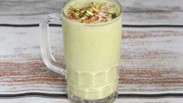 Dry Fruit Milkshake