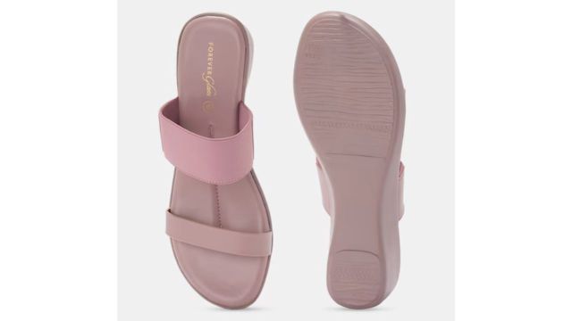 FOREVER GLAM Pink Textured Casual Women Sandals
