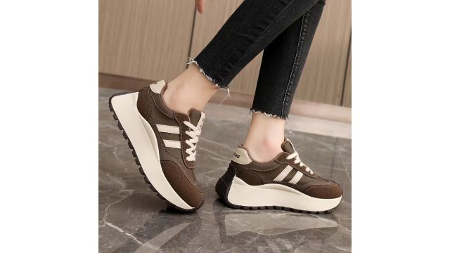 LYKU Women's Height-Boosting Running Sneakers