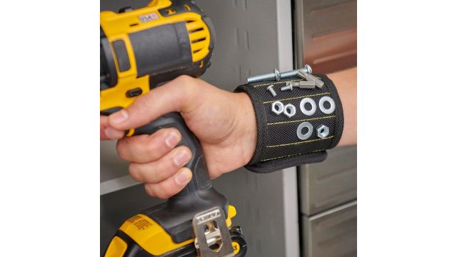 MagSnap Magnetic Wristband by Wrap-It Storage