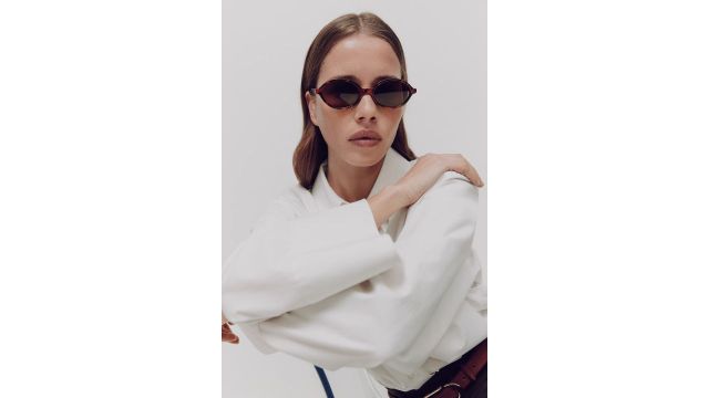 Oval sunglasses