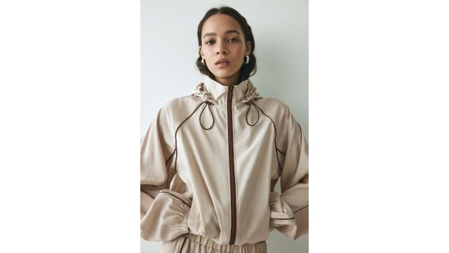 Oversized windbreaker