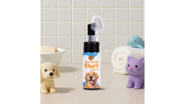 Paw Splash Pet Paw Cleaner With Neem and Aloe