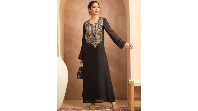 Shae by SASSAFRAS Floral Embroidered Notch Neck Georgette Ethnic Dresses