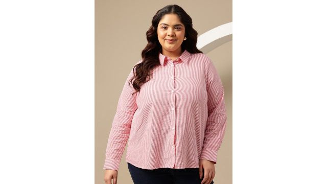 Sztori Plus Size Striped Cutaway Collar Pure Cotton Relaxed Fit Casual Shirt