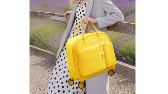 17-inch Quilted Soft Shell Notebook Suitcase