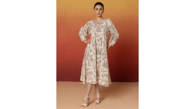 Bannos Swagger Women Ethnic Motifs Puff Sleeve A-Line Midi Dress