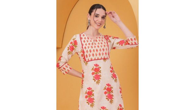 KKOUTFITS Women Floral Printed Regular Pure Cotton Kurta with Trousers