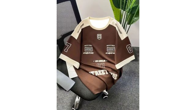  “STREET TIDE” No. 7 tee