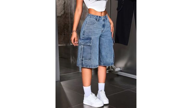 Women’s Wide Leg Workwear Denim Shorts with Pockets