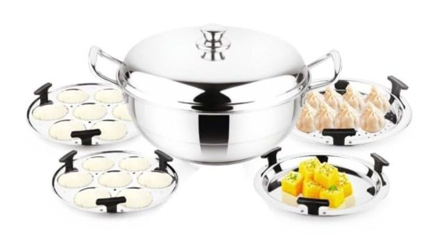 VARCHAS All-in-One Steamer with 4 Plates