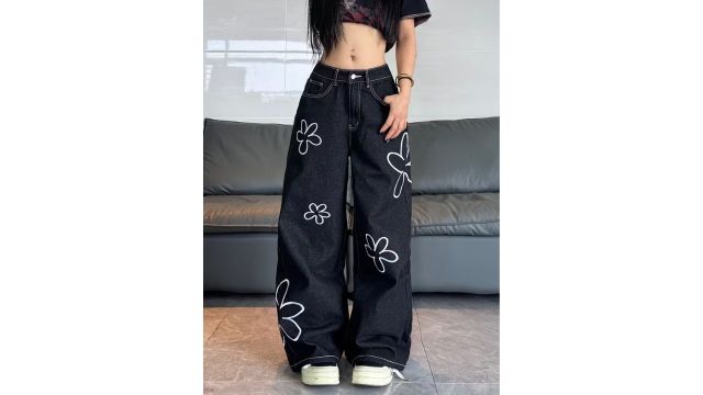 Women's High-Waisted Wide-Leg Embellished Denim Pants