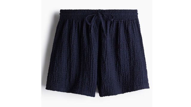 Crinkled drawstring shorts