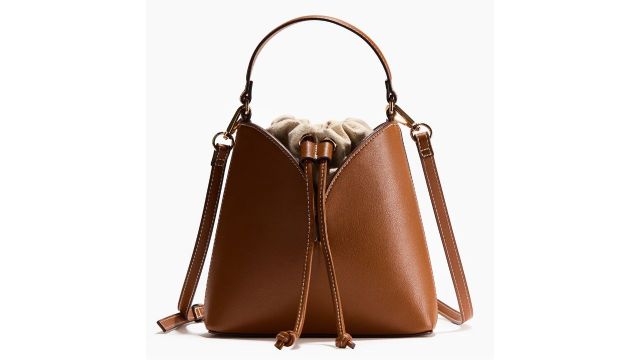 Crossbody bucket bag