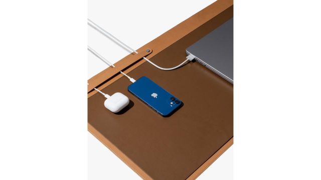 DailyObjects Dart Premium Vegan Leather Desk Mat
