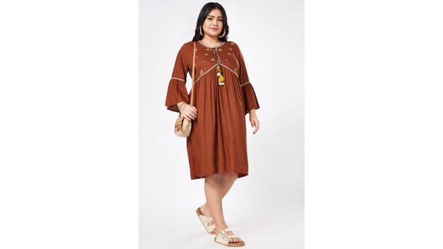 Honey Curvytude Rust Knee Length Dress