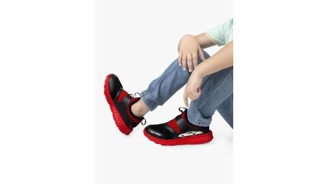 KazarMax Boys Colourblocked Lightweight Slip-On Sneakers