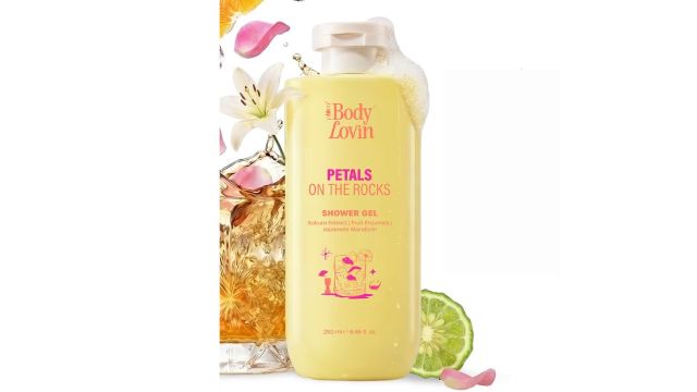 Plum BodyLovin’ Petals On The Rocks Shower Gel
