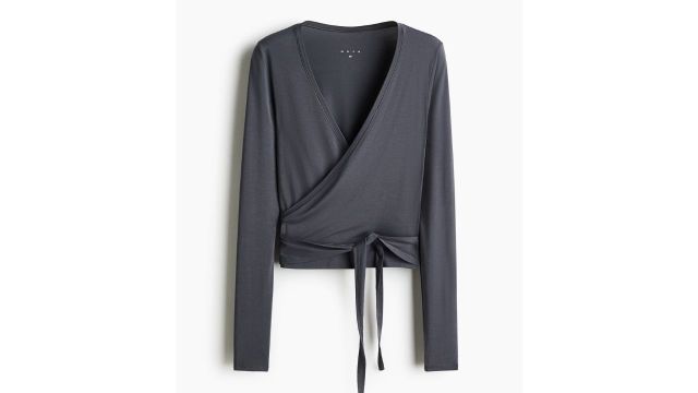 Sports wrap top in modal
