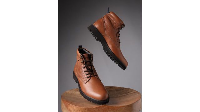 Gravitas X Tan boots