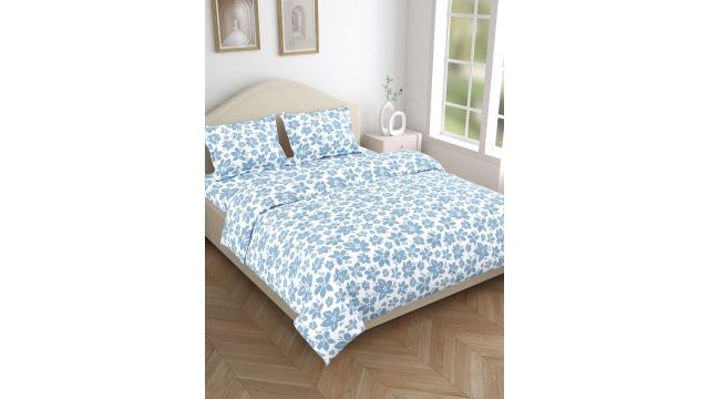 haus & kinder blue and white floral set