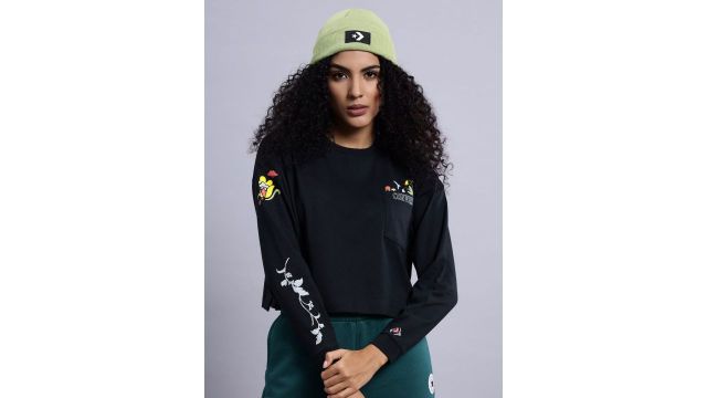 women's graphic crew top