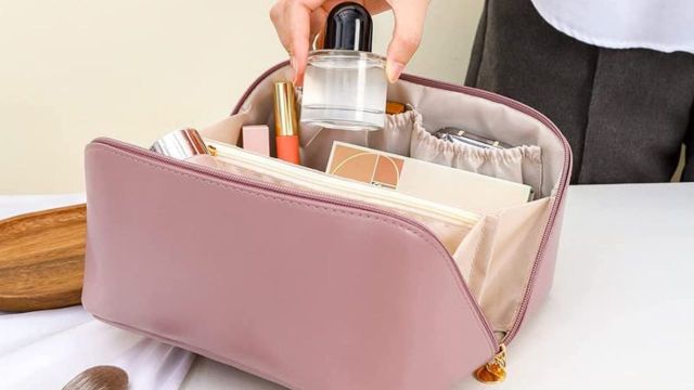 Top Smart Travel Kits to explore
