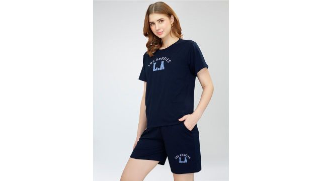 ZEYO Typography Printed T-Shirt With Shorts
