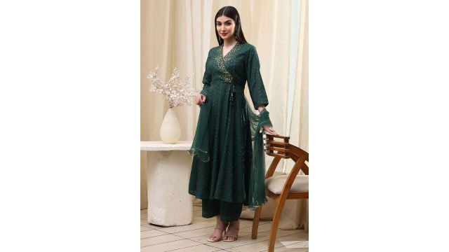 Dark Green Printed Festive Three-Quarter Sleeves V-Neck Women Regular Fit Kurta Set