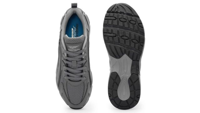 Men Perforations Sneakers
