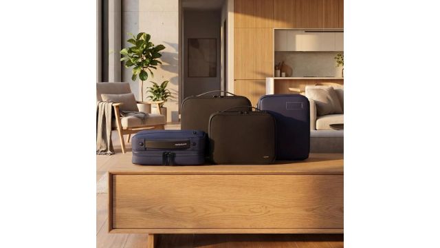 MOKOBARA The Hanging Toiletry Bag