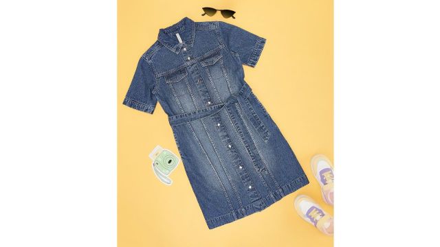 Medium Blue Solid Knee Length Casual Girls Relaxed Fit Dress