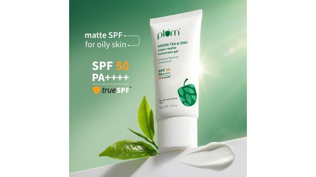 Plum Green Tea & Zinc Super-Matte Sunscreen Gel