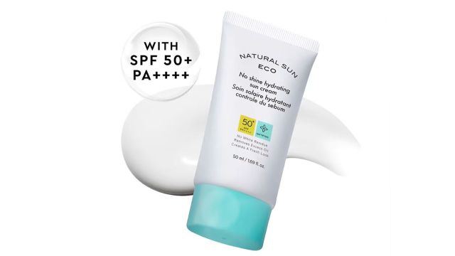 The Face Shop Hydrating Sunscreen SPF 50+ PA++++