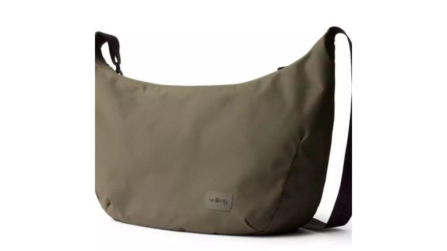 Bellroy Laneway Crescent Bag 7L - Seakelp