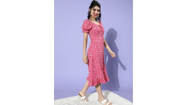 Berrylush Fuchsia & White Floral Puff Sleeves Crepe A-Line Midi Dress