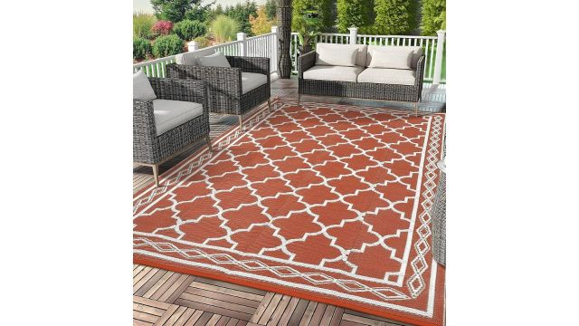 GlowSol 9 x 12-Foot Outdoor Rug