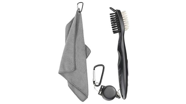 Golf Club Cleaning Kit With Towel and Brush