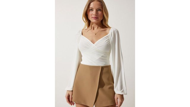 Happiness istanbul Sweetheart Neck Solid Wrap Top