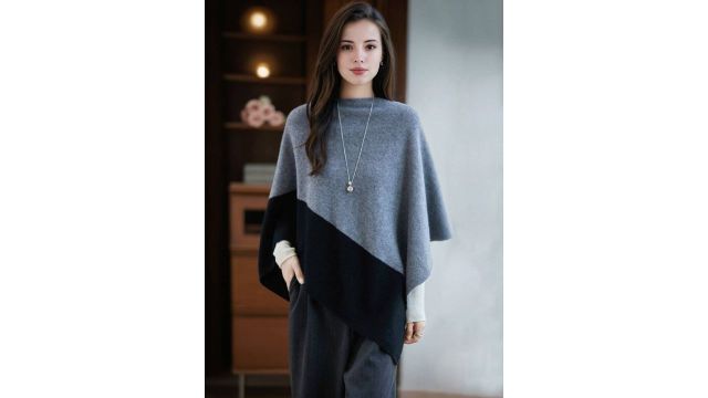 Here&Now Women Colourblocked Poncho